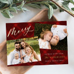 Carte De Vœux En Aluminium Rouge brossé 3 photo<br><div class="desc">Elégant carte photo de vacances avec "Joyeux" dans un script de calligraphie de feuille d'or sur un arrière - plan plaid rouge peint. Personnalisez le devant en ajoutant deux de vos photos préférées, un message de bienvenue, un nom et une année. La carte de Noël en feuille d'or rustique s'inverse...</div>