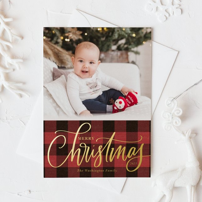 Carte De Vœux En Aluminium Russe Red Buffalo Plaid Joyeux Noël Photo (Rustic Red Buffalo Plaid Pattern Merry Christmas Photo Foil Holiday Card)