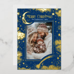 Carte De Vœux En Aluminium Stars Celestial Magie Joyeux Noël Photo<br><div class="desc">Envoyez vos salutations de vacances dans le style avec cette carte de Noël marine bleu Joyeux, avec un design céleste éblouissant en feuille d'or. Célébrez la saison avec un thème époustouflant de nuit étoilée qui complète parfaitement la photo de votre famille, ajoutant une touche de magie à votre message de...</div>