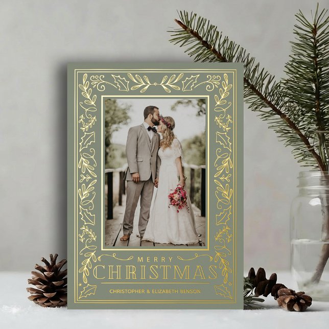 Carte De Vœux En Aluminium Stylish Greenery Christmas Photo Gold (Stylish REAL GOLD FOIL winter foliage border on sage green photo Christmas holiday cards)