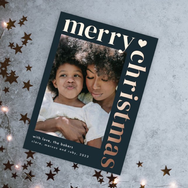 Carte De Vœux En Aluminium Typographie moderne audacieuse Joyeux Noël (A modern photo christmas holiday card with elegant real foil merry christmas bold typography.)