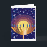 Carte de voeux Hanoukka Menorah brillante<br><div class="desc">Apportez les magnifiques lumières d'Hanoukka en hiver avec cette carte de voeux design originale. Il voit les bougies qui brillent au-dessus d'une menorah dorée, avec de la neige légèrement tombant dans l'arrière - plan. Envoyez des cartes de voeux dont vos amis et ceux qui vous sont chers se souviendront pour...</div>