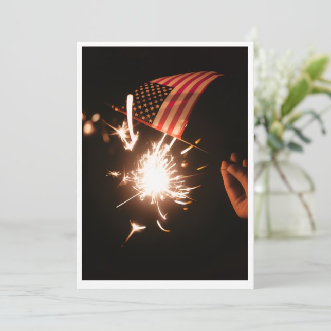 Carte de vœux Joyeux Anniversaire USA (Debout devant)