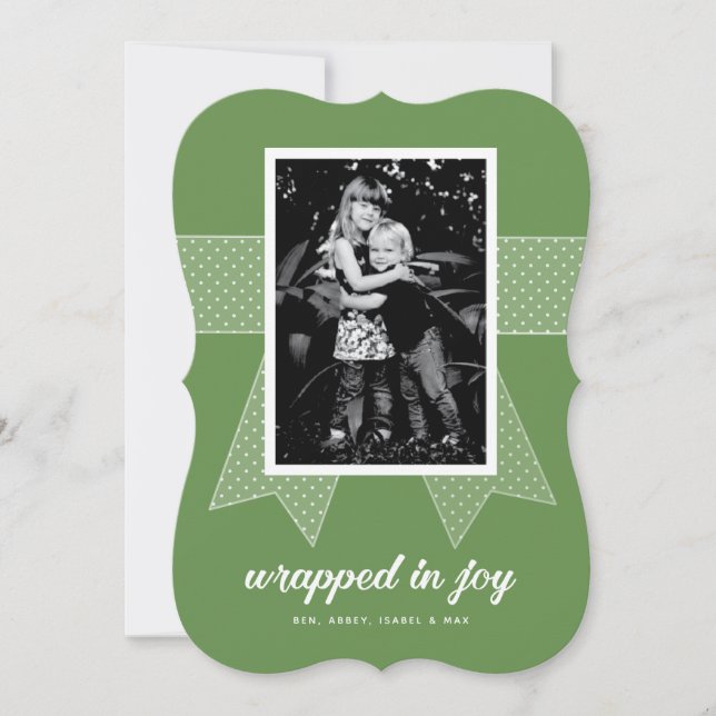 Carte de vœux personnalisée verte Wrapped In Joy 1 (Devant)