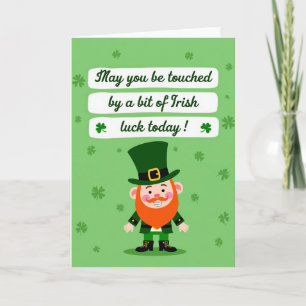 Carte de vœux sourire de lutin irlandais chanceux