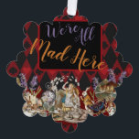 Carte Décorative Alice au pays des merveilles Mad Cheshire Chat<br><div class="desc">Ce nouveau design coloré est basé sur des dessins classiques d'Alice au pays des merveilles,  datant des années 1800,  montrant la fête du thé fou avec Alice,  le Chapeau Mad,  le Cheshire Cat,  le Lapin Blanc ainsi qu'une variété de personnages. De Alice au pays des merveilles par Lewis Carroll.</div>