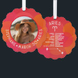 Carte Décorative Bélier Personnalisé Zodiac Aries - Photo Design mo<br><div class="desc">Personnalisez ce vêtement suspendu avec une photo, une date de naissance et un nom. Un design d'anniversaire personnalisé avec le signe zodiaque - Béliers - plus traits de personnalité, information et constellation. Une combinaison de couleur rouge et orange enflammée et énergique - associée à Aries est le design principal derrière...</div>