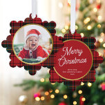 Carte Décorative Classique élégant Tartan Rouge Plaid Photo Noël<br><div class="desc">Ces magnifiques cartes en papier ornement disposent d'un classique tartan rouge / arrière - plan plaid. Sur le devant de la carte se trouve une simple forme de photo ronde. Au verso se trouve un script EDITABLE saluant en blanc avec votre texte dans une police serif classique. Ces ornements font...</div>