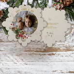 Carte Décorative Espoir, Paix, Joy Gold Red Holly Photo Keepsaké<br><div class="desc">Brillant rouge saint de Noël et de la couronne verdoyante avec des lumières dorées festives entourent votre photo préférée,  la carte parfaite pour envoyer famille et amis Espoir,  Paix et Joie pour cette saison de vacances merveilleuse</div>