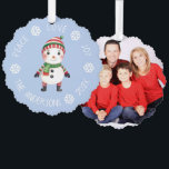 Carte Décorative Jolie Snowman Noël Paix Amour Joie Snowflakes<br><div class="desc">Un design de Noël : un petit bonhomme de neige mignon avec foulard et casquette rayé tricoté, rouge et vert, sur arrière - plan bleu clair, entouré d'un texte voûté avec des flocons de neige blancs entre les mots. Le message ci-dessus est Peace Love Joy, ci-dessous il y a le...</div>
