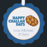 Carte Décorative Joyeuses fêtes de Challah Hanoukka Chanukah<br><div class="desc">Design présente une illustration originale d'une miche de pain tressé d'allah, avec HAPPY CHALLAH DAYS en police bleue. Personnalisez simplement vos informations. Cette conception est également disponible sur d'autres produits. Des modèles de coordination sont également disponibles. Ne vois-tu pas ce que tu cherches ? Vous avez besoin d'aide pour la...</div>