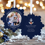 Carte Décorative Mer et salutations Photo Poinsettia Ancre Bleu<br><div class="desc">Carte d'ornement photo de Noël des Mer modernes et voeux - Arrière - plan bleu marine. Ancre surmontée d'aquarelle florale y compris poinsettias rouges,  cônes de pin et autres belles verdure d'hiver. C'est une carte de voeux qui est aussi un ornement.</div>