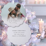 Carte Décorative Premier Noël en tant que M. Mrs.<br><div class="desc">Premier Noël en tant que M. Mrs. Photo Overlay Script Ornement. Votre premier Noël marié est très spécial, et cette ornement et carte tout-en-un pratique, a votre photo et votre premier Noël en tant que Mr & Mrs dans un script informel sur le devant, et votre message et vos noms...</div>