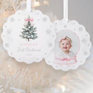 Carte Décorative Premier Noël sous un arbre hivernal aux rubans ros