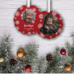 Carte Décorative Red Pretty Snowflakes 1er Noël de bébé<br><div class="desc">Un ornement photo célébrant le premier Noël de votre bébé avec des flocons de neige en blanc contre rouge et deux photos de votre enfant.</div>