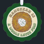 Carte Décorative Tout Latke (Lotta) Fun Hanoukka Holiday Food<br><div class="desc">La carte ornementale présente une illustration originale d'une crêpe de patate de latke garnie de crème aigre, un aliment de base de la cuisine juive de vacances, avec HANOUKKA IS A ALL LATKE FUN dans une police amusante. Ce design Hanoukka est également disponible sur d'autres produits. De nombreux autres modèles...</div>