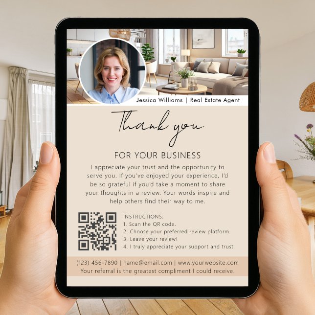 Carte Demande de commentaire avec code QR photo beige Me (Créateur téléchargé)