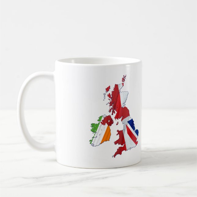 CARTE DES ÎLES BRITANNIQUES ET DRAPEAUX CAFÉ MUG (Gauche)