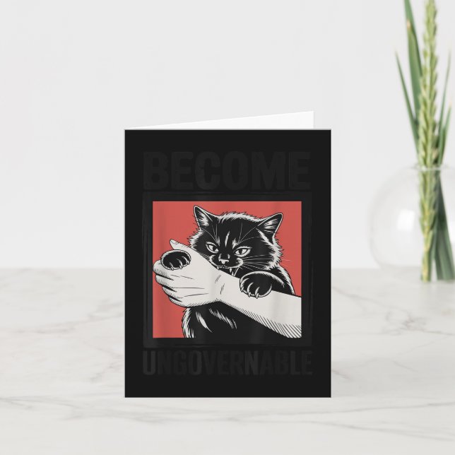 Carte Devenir Ingouvernable - Chat Noir Mordant la Main  (Devant)