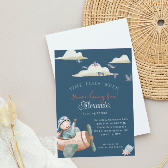 Carte d'invitation d'anniversaire à temps personna (Créateur téléchargé)