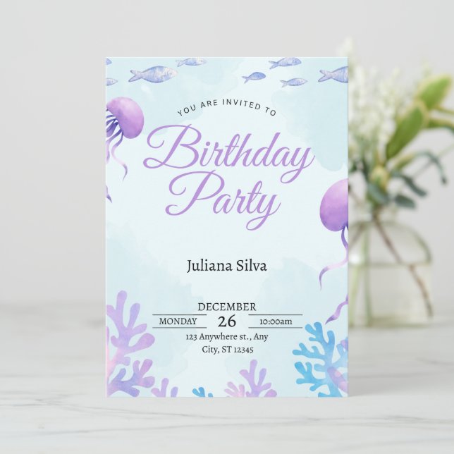 Carte d'invitation d'anniversaire amusante (Debout devant)