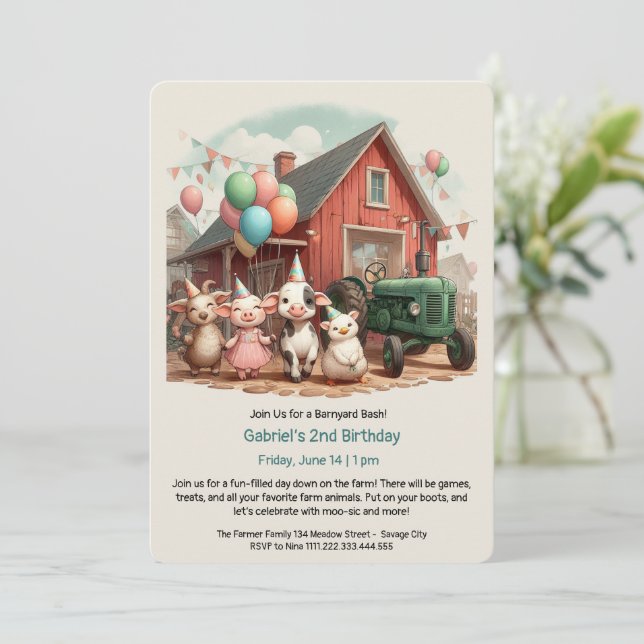 Carte d'invitation d'anniversaire personnalisable  (Debout devant)