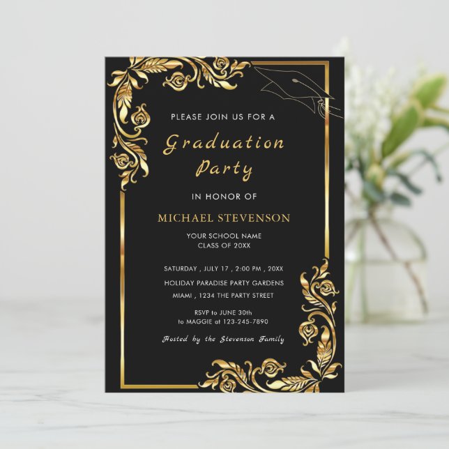 Carte d'invitation pour la graduation Feuille d'or (Debout devant)