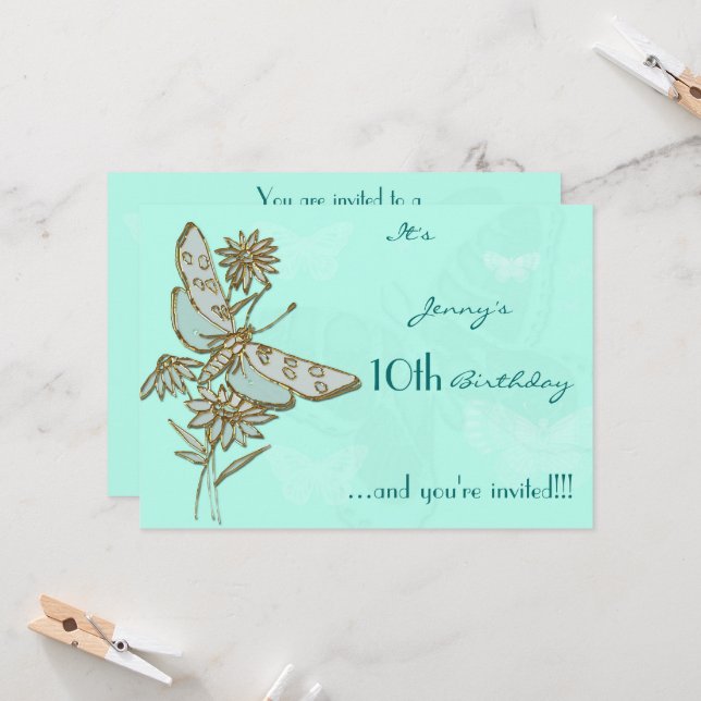 Carte d'invitation pour l'anniversaire de papillon (Devant/Arrière en situation)