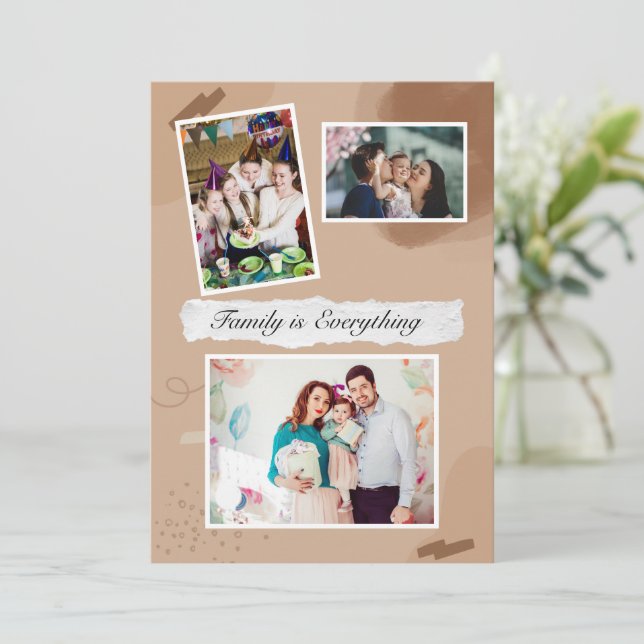 Carte d'invitation pour le jour de naissance (Debout devant)