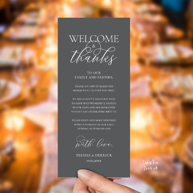 Carte d'invité de réception élégante "Bienvenue et ("Welcome and Thanks" Elegant Wedding Reception Guest Thank you Card in Dark Grey)