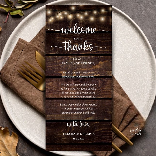 Carte d'invité de réception rustique "Bienvenue et ("Welcome and Thanks" Rustic Reception dinner Guest thank you Card in string lights brown wood)