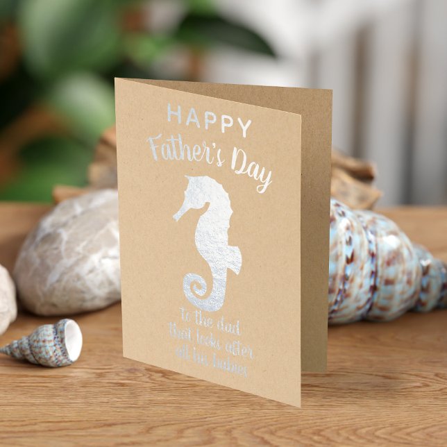 Carte Dorée Bonne Fête des pères Foil Seahorse Card (Happy Father's Day to the dad that looks after all his babies)