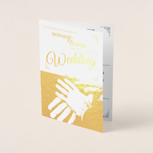 Carte Dorée Mains d'un couple de Mariages gais avec anneaux (Devant)