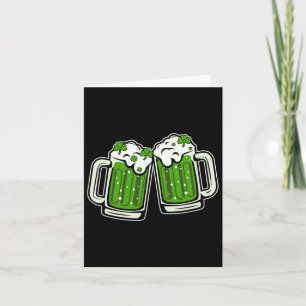 Carte Drinking drôle de jour de St-Patrick Shamrock vert