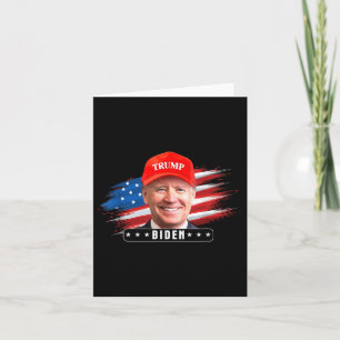 Carte Drôle Joe Biden portant le Casquette Trump