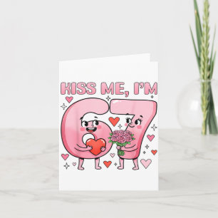 Carte Drôle Kiss Me I'm 67 Mignon Couple Saint-Valentin 