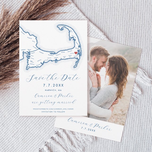Carte du cap Harwich MA Marine Mariage bleu (Harwich MA Cape Cod Map Save the Date with Photo in Elegant Modern Navy Blue by Coastal Map Designs)