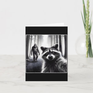 Carte Ed Raton laveur selfie avec Sasquatch Bigfoot drôl