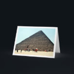 Carte Egyptian Horse Cart at the Pyramids of Giza<br><div class="desc">Egyptian Horse Cart at the Pyramids of Giza Greeting Card. You can easily customize this product for free if you would like to add wording or change the color of the background.</div>