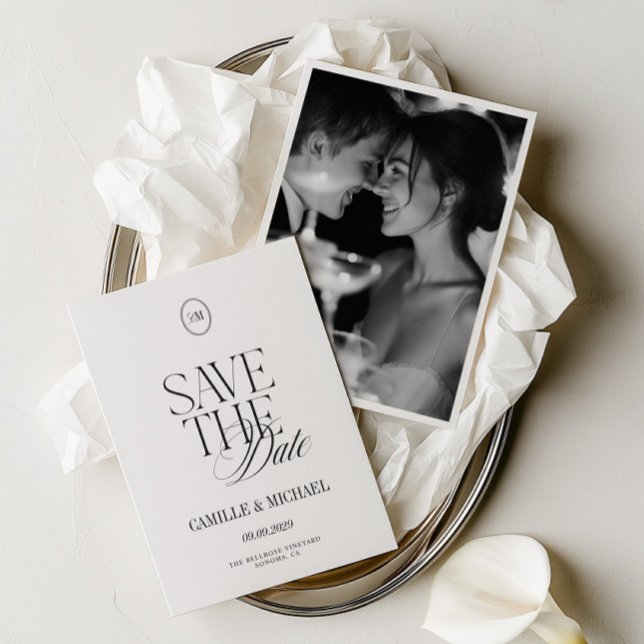 Carte Élégante de Mariage avec Monogramme et Photo (Elegant Monogram Wedding Photo Save the Date Card)