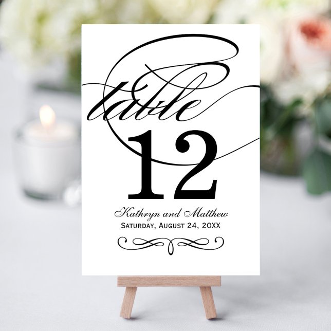 Carte élégante de numéro de table en calligraphie  (Créateur téléchargé)