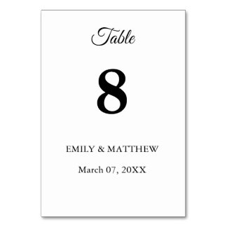 Carte élégante minimaliste de numéro de table de m