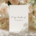 Carte Ellesmere À Mon Mari<br><div class="desc">La carte de mariage Ellesmere présente un design minimaliste moderne sur un arrière - plan blanc pour un look propre et simple. L'en-tête de script est une image qui ne peut pas être modifiée. Tous les autres textes sont entièrement modifiables. Pour une personnalisation plus avancée de cette conception, il suffit...</div>