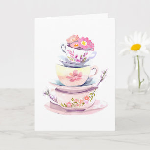 Carte Empilement de tasses à thé pastel avec fleurs joya