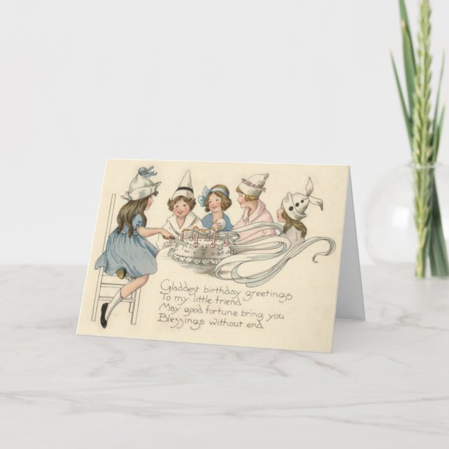 Carte Enfants mignons coupant le gâteau d'anniversaire à (Devant)