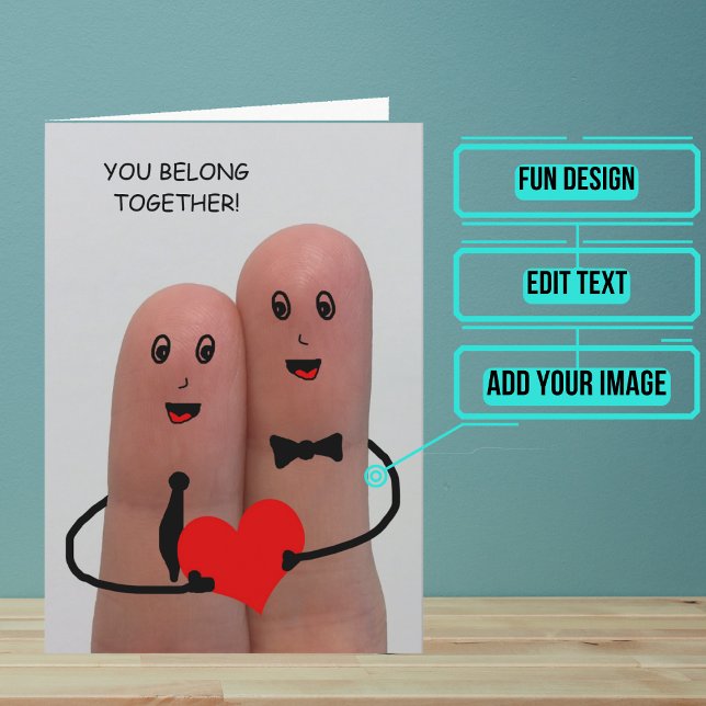 Carte Félicitations de mariage avec les doigts d'une mai (Send your love and congratulations with a modern and unique twist.)