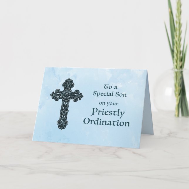 Carte Félicitations pour son Ordination Croix Ornée (Devant)