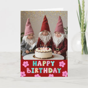 Carte Fêter son anniversaire en coupant le gâteau avec v
