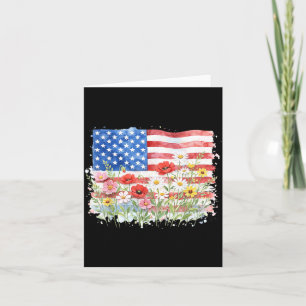 Carte Fille au drapeau américain à fleurs sauvages rétro