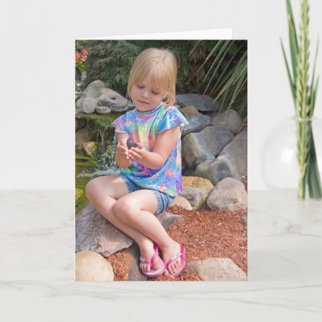 Carte Fille avec papillon (Devant)